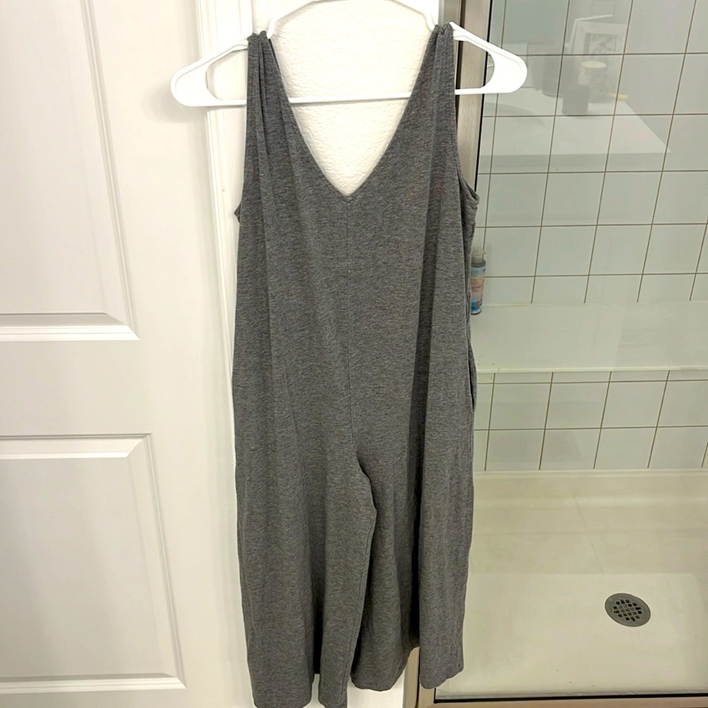 Grey AnyBody XS Petite Wide Leg Crop Jumpsuit - Picture 2 of 4